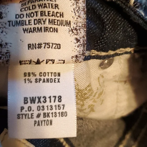 BKE Shorts - Picture 10 of 10